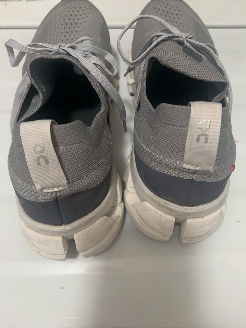 On Running Gray Knit Men's Cloud Sneakers - Picture 5 of 7